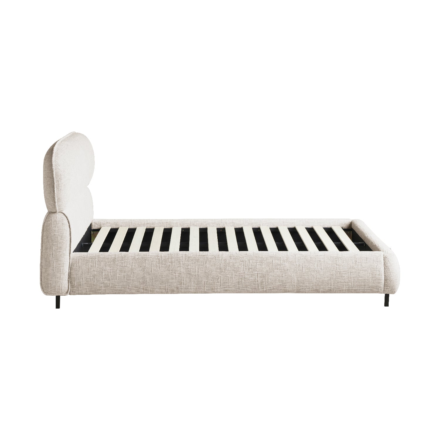 Cama Matrimonial Noruega Vista Lateral en Fondo Blanco
