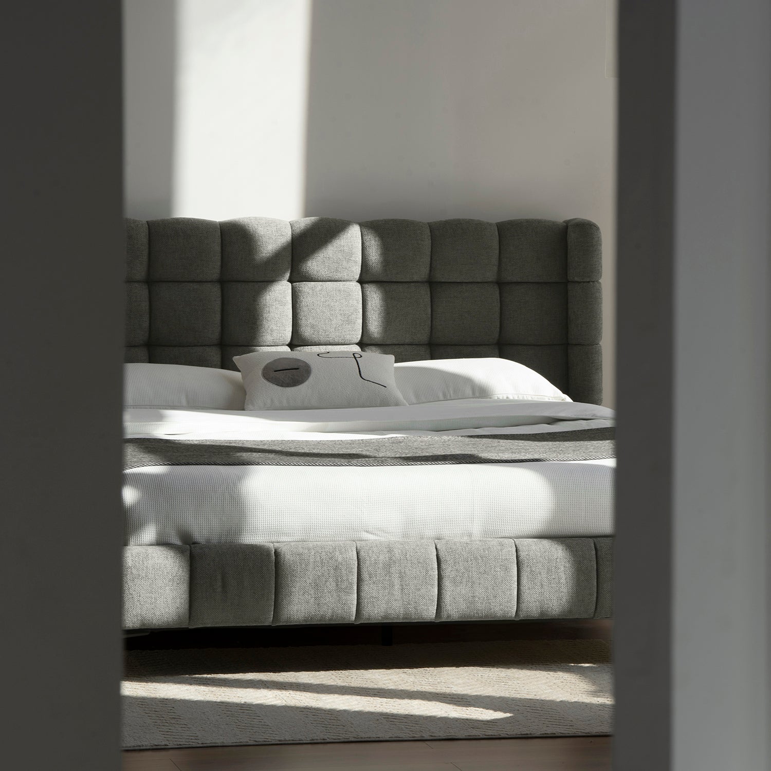 CAMA TOLEDO VISTA LEJANA EN CUARTO
