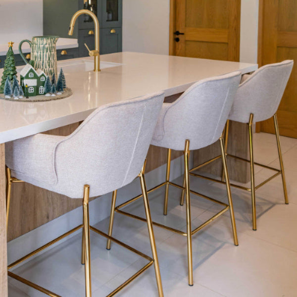 Banco Toronto Taupe Vista En Perspectiva En un Desayunador 