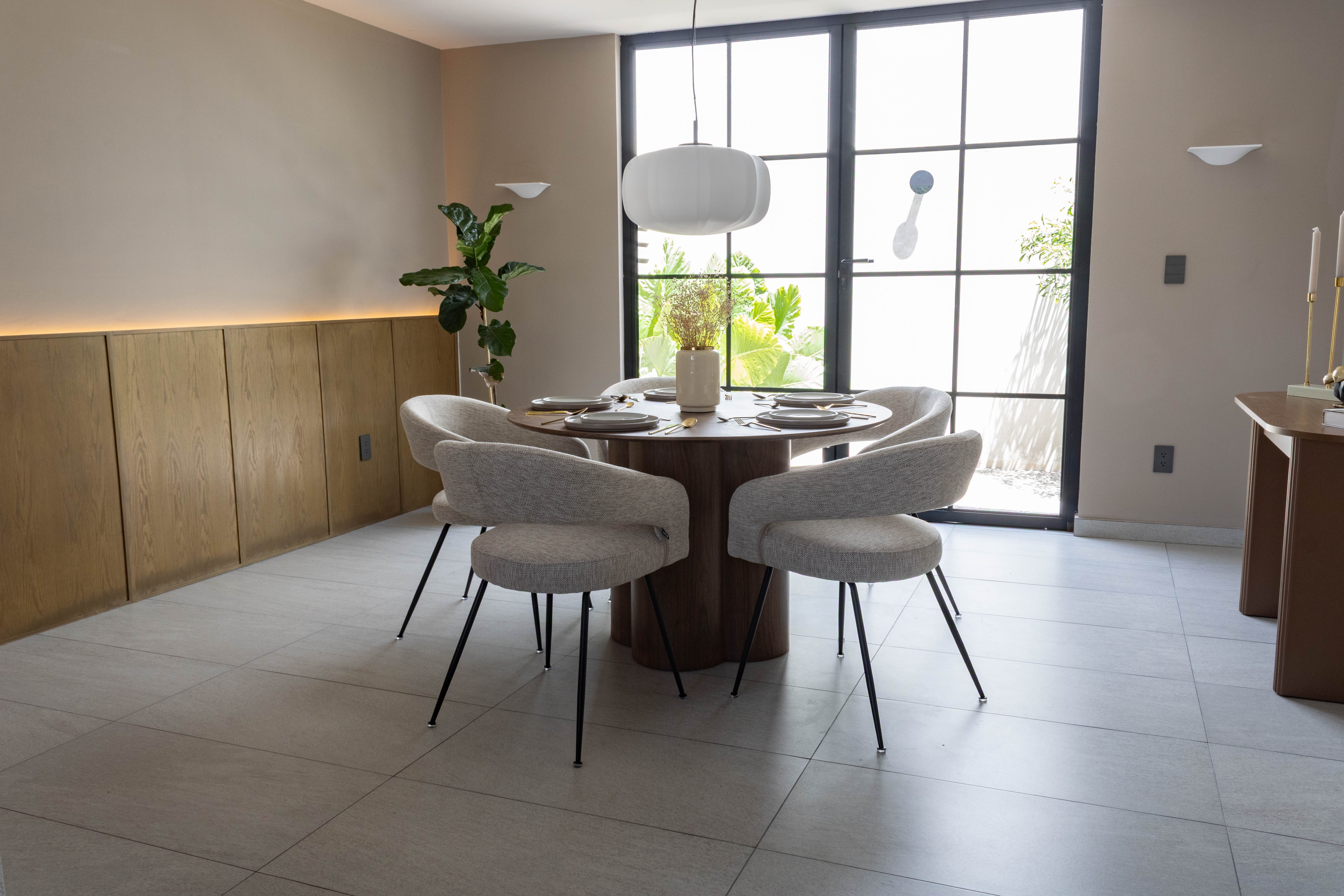 Mesa de Comedor Bosnia