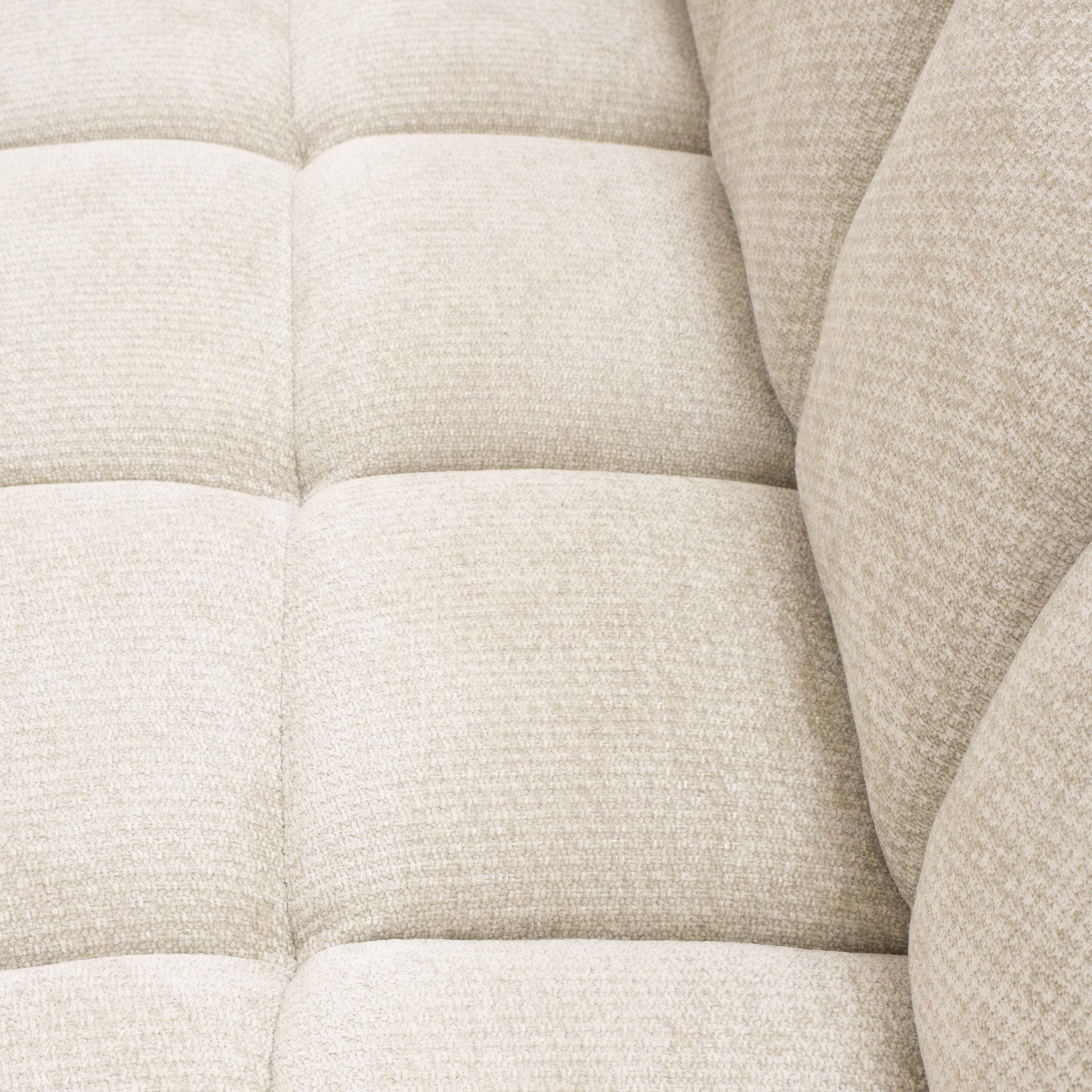 SOFA VERSALLES 3PLZS BEIGE VISTA EN DETALLE 01