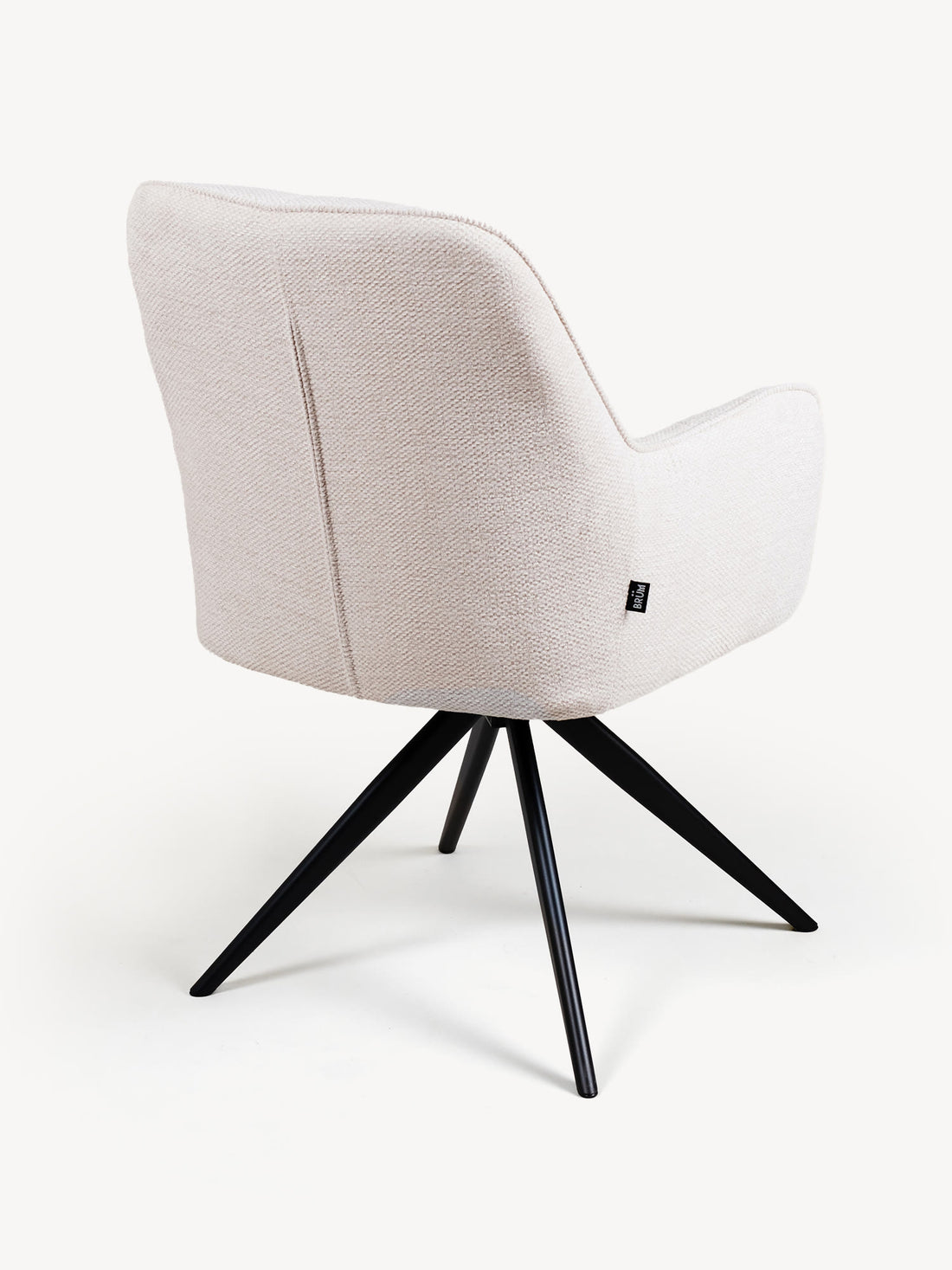 Silla Amsterdam Beige Vista en Perspectiva Trasera