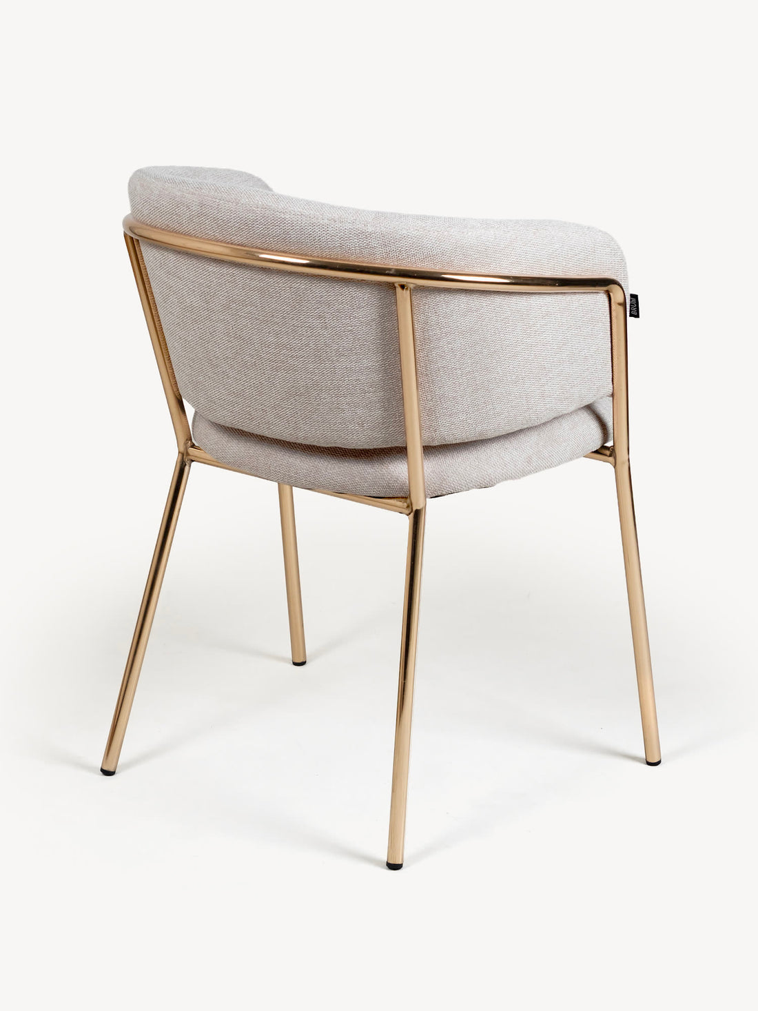 Silla Escocia Beige Vista en Perspectiva Trasera