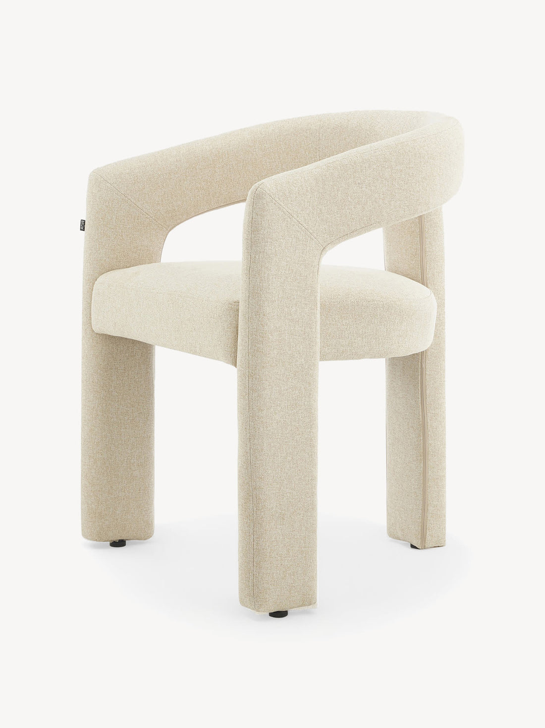 Silla Qatar Beige Vista en Perspectiva Lateral