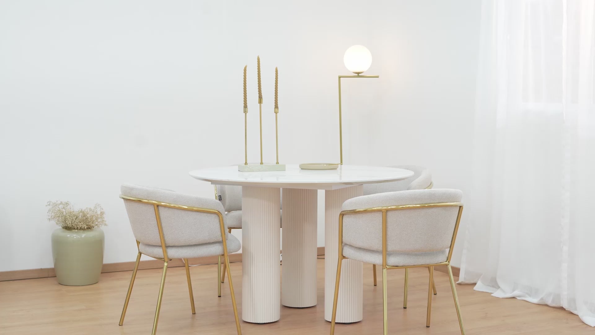 Silla Escocia y Comedor Kos